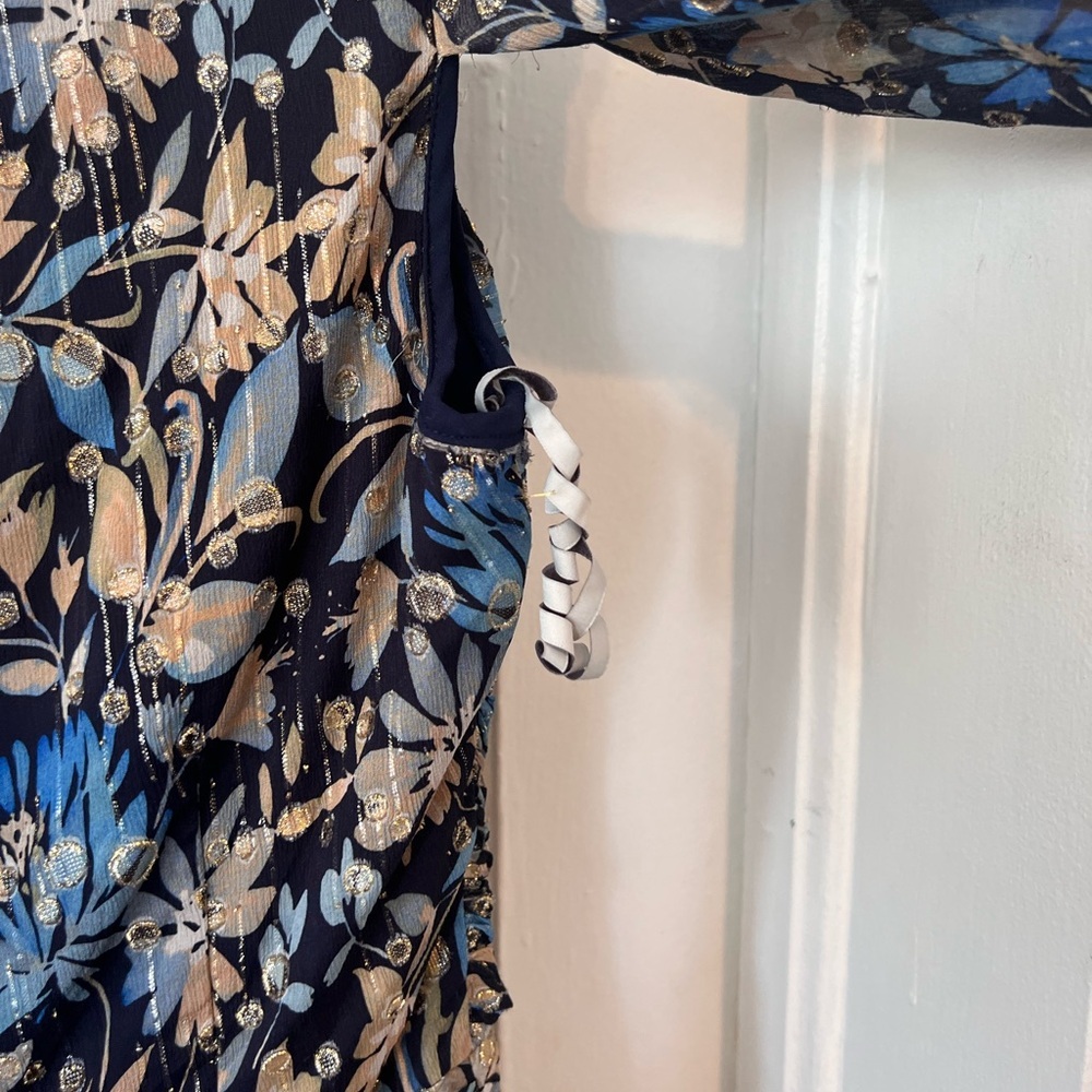 Monique Lhuillier Blue and Cream Floral Long Sleeve Dress - Picture 6 of 6
